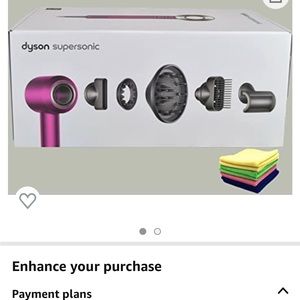 Dyson Supersonic Hair Dryer Limited Gift Set Edition in Fuchsia/Nickel
